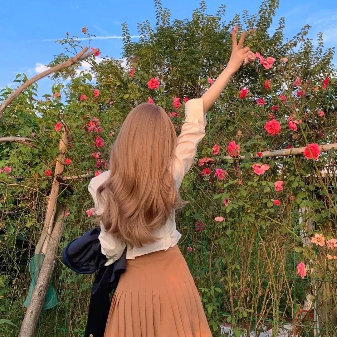 药屋少女的呢喃